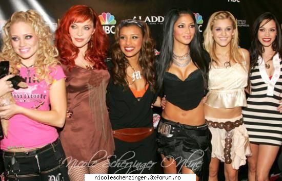 the dolls poze cu pussycat dolls...