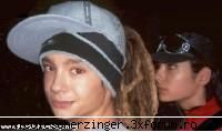 acum suntem chit cu bill are mai k completez shi acolo..cu kteva pe kre le am.. poze cu tom...