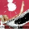 din nou o poza q ea shi ultima k mai am treaba shi in alta poze q kimberly
