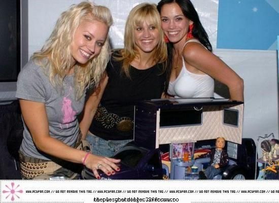 ink o poza q ea poze q kimberly