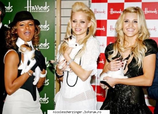 aqm e ultima poza q ea poze q kimberly